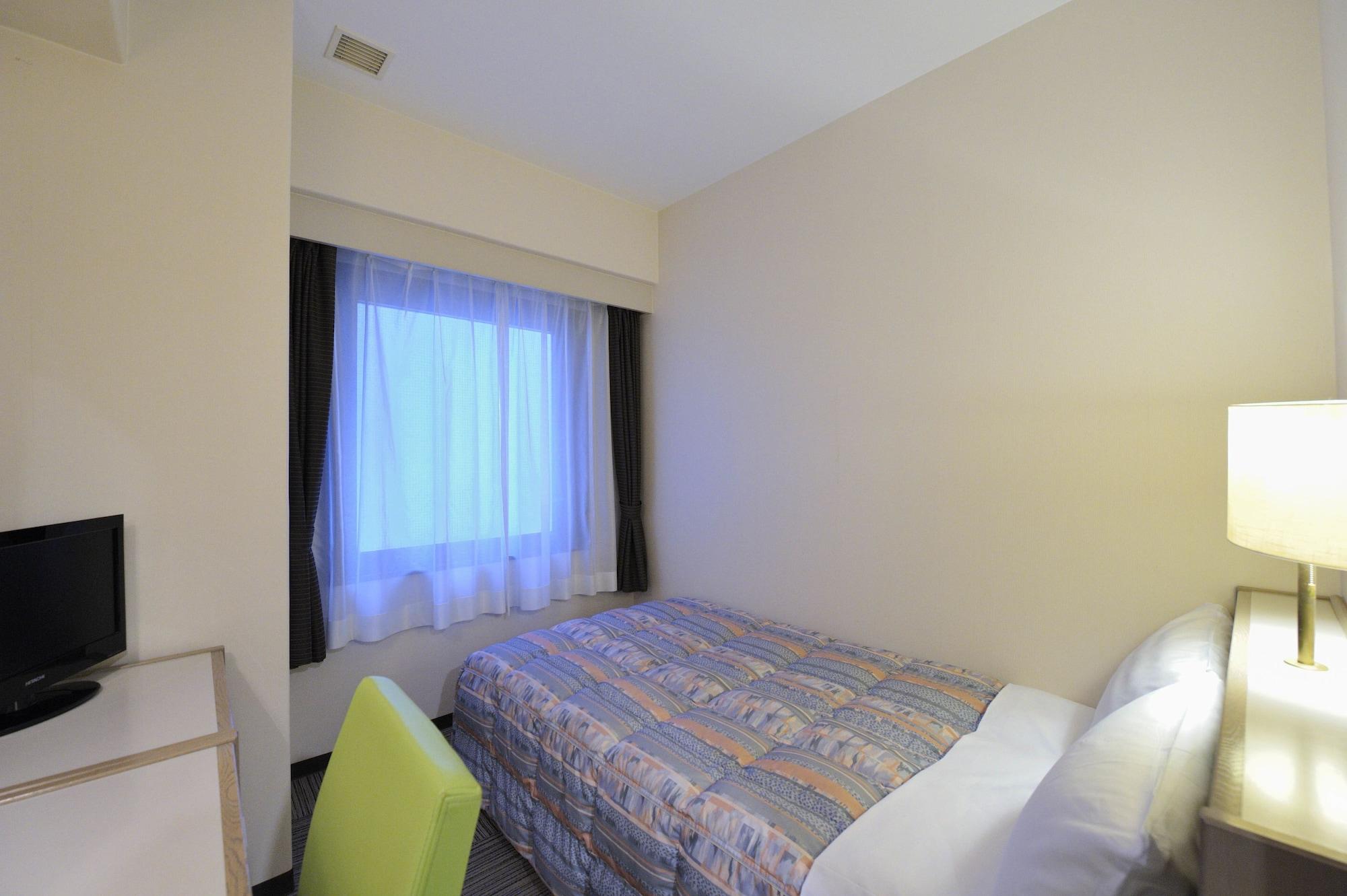 Court Hotel Niigata Eksteriør billede